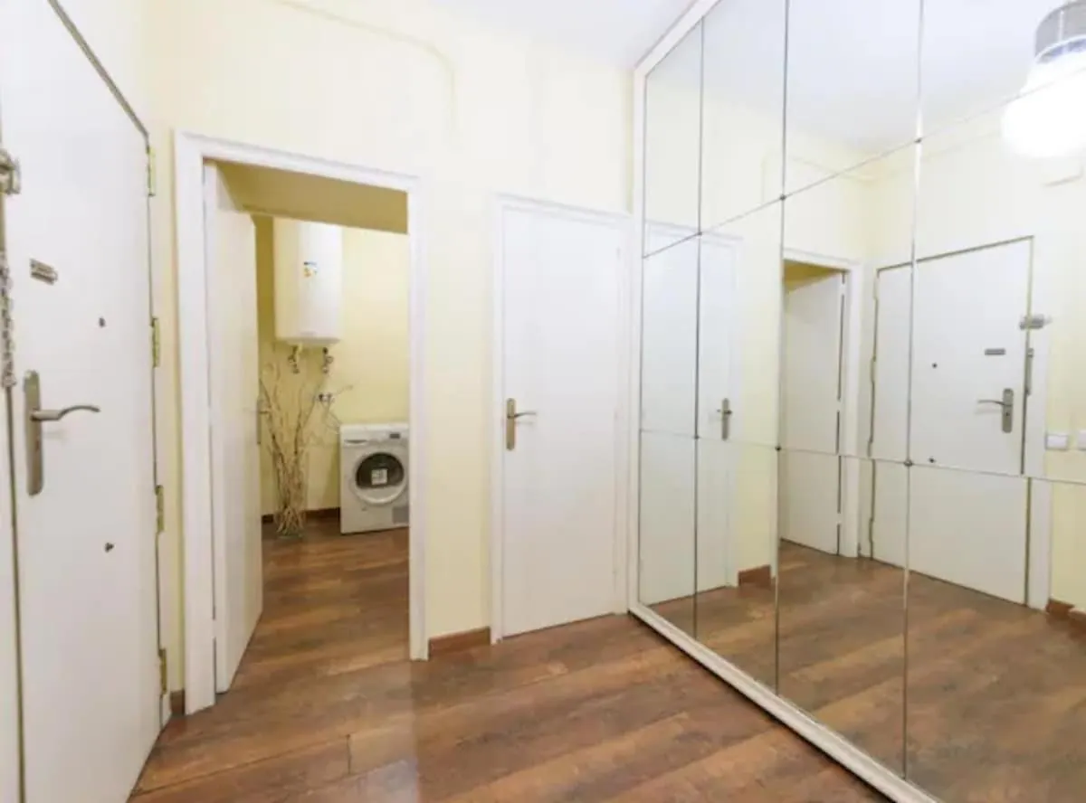Ramblas Rentals Spacious & Design 4Br Flat With Balcony 15M Ramblas Barcelona Lejlighed